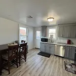 Luxury Modern Apt Near Nyc For 4 People