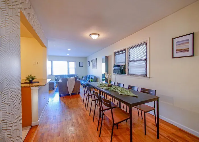 Roomy And Upscale 2Br Apartment Near Nyc