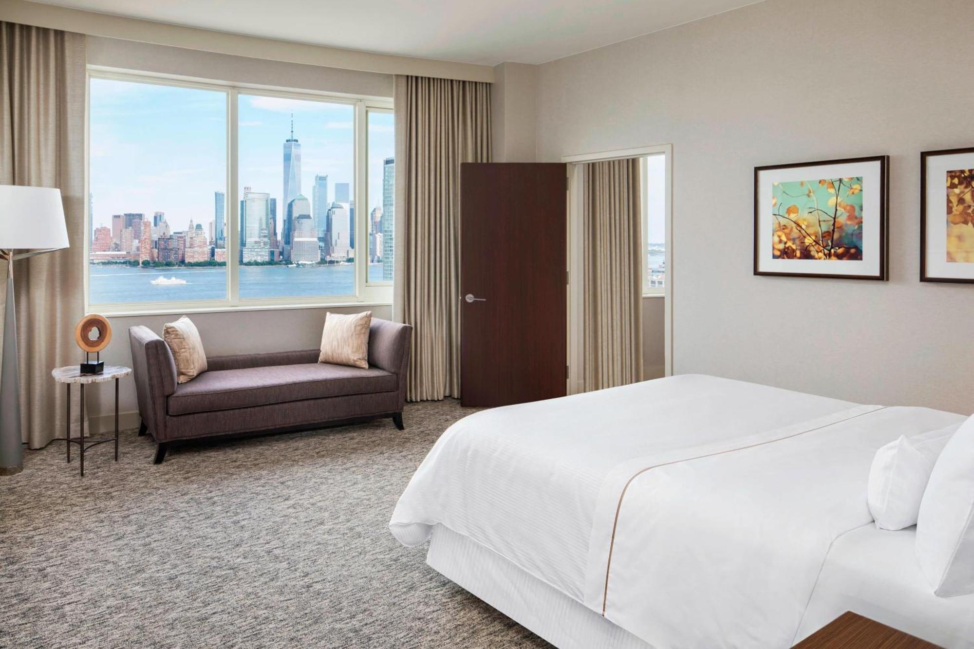 The Westin Jersey Newport 4* Jersey City