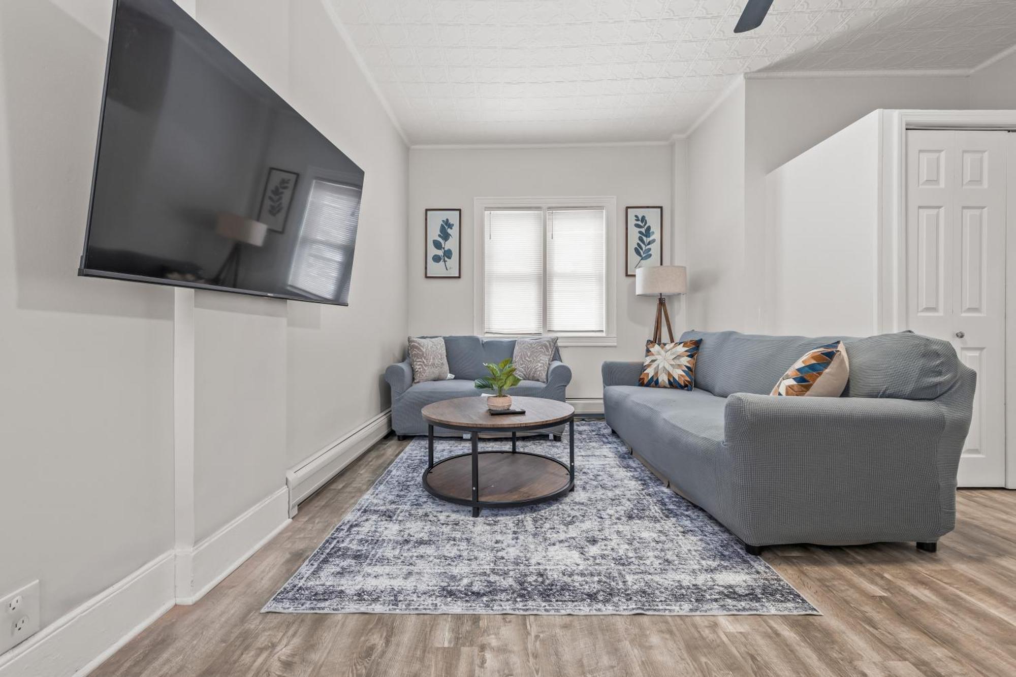 Spacious 3-bedroom Near Nyc - 15min To Times Square, Empire State Building, Park, Statue Of Liberty Apartment Jersey City