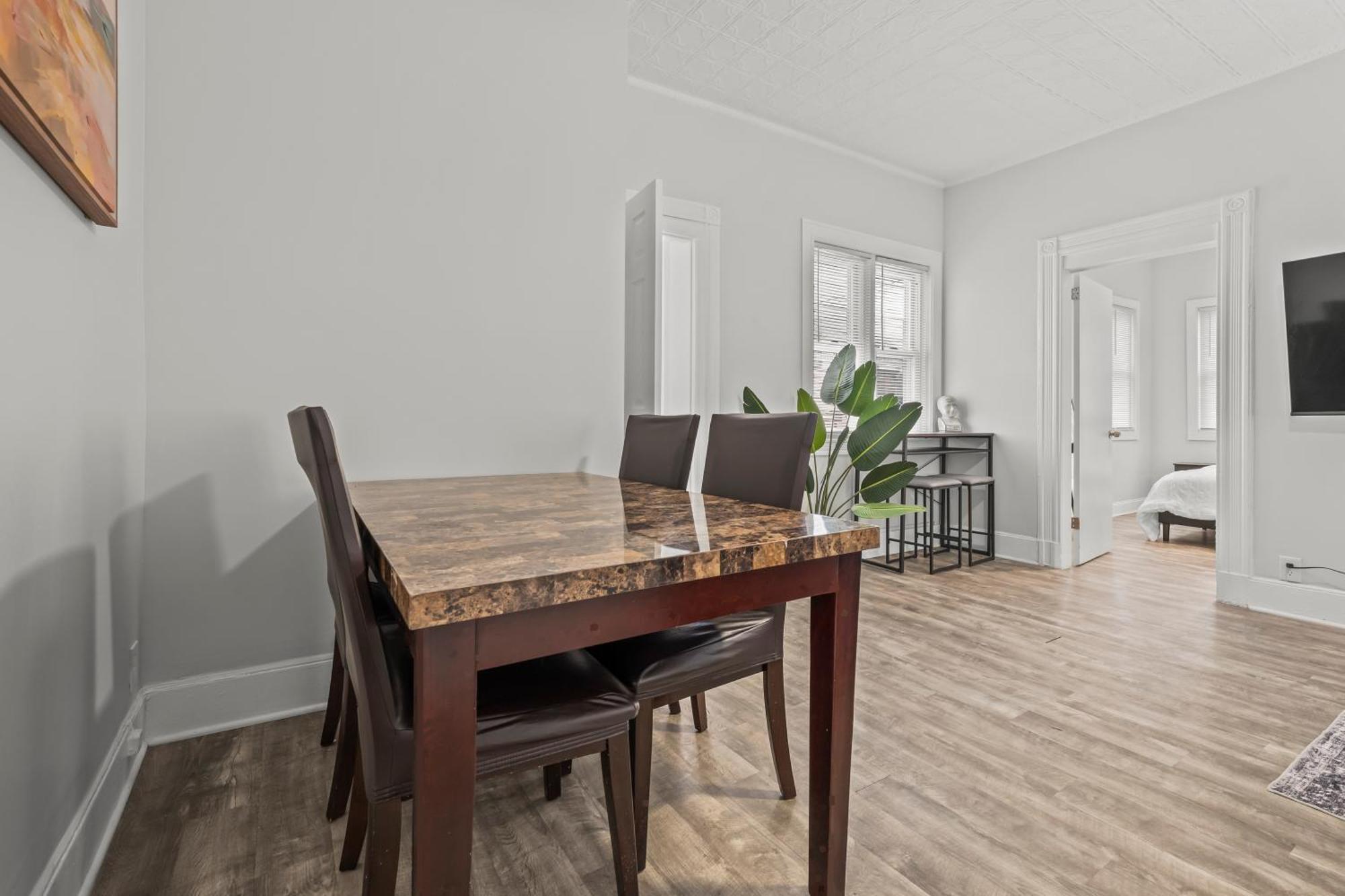 Spacious 3-bedroom Near Nyc - 15min To Times Square, Empire State Building, Park, Statue Of Liberty *