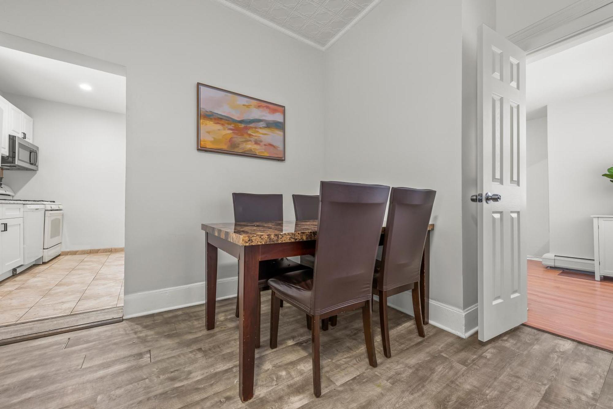 Spacious 3-bedroom Near Nyc - 15min To Times Square, Empire State Building, Park, Statue Of Liberty Jersey City