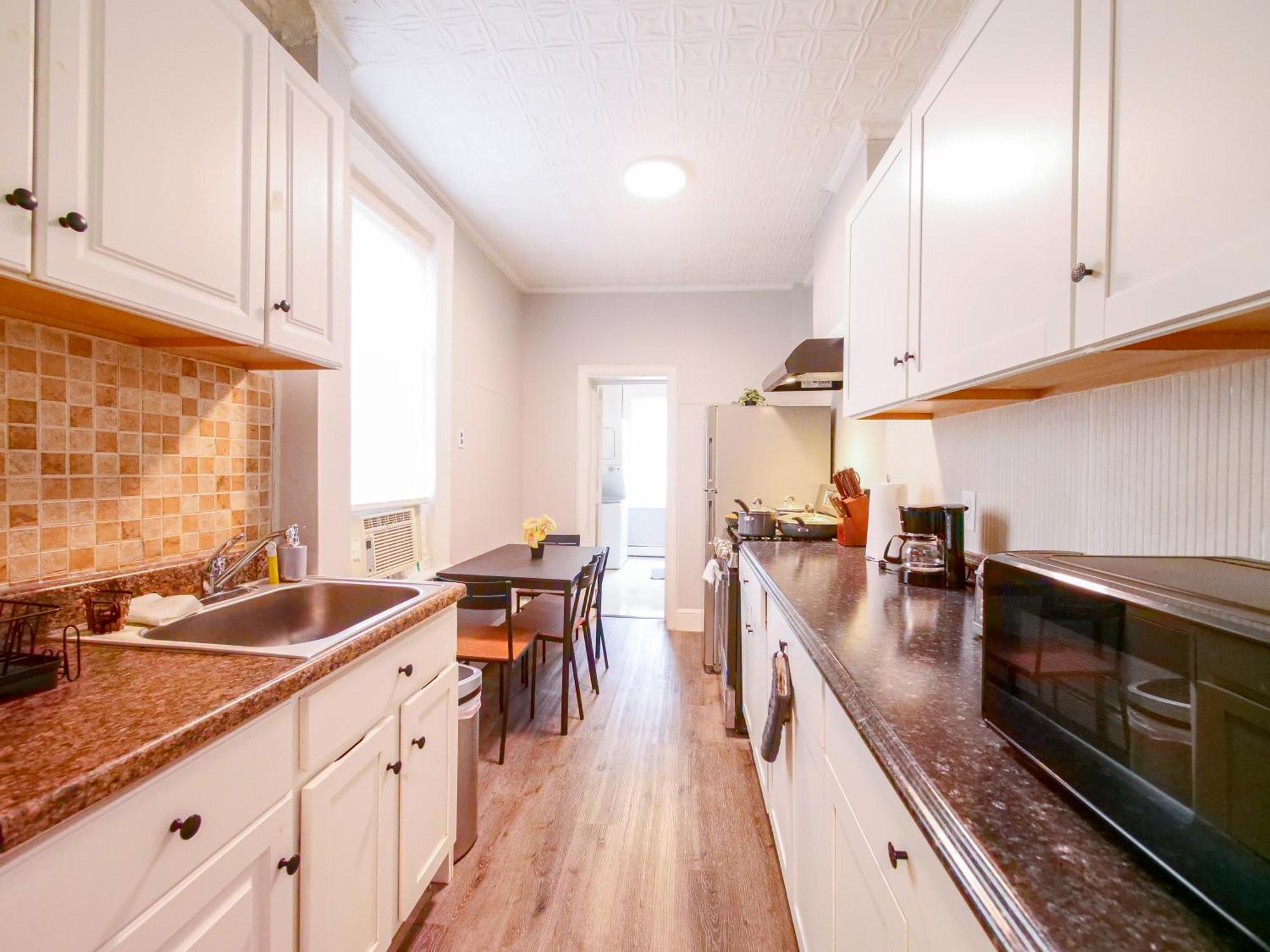 Serene Two-bedroom Retreat - Close To Nyc Apartment Jersey City