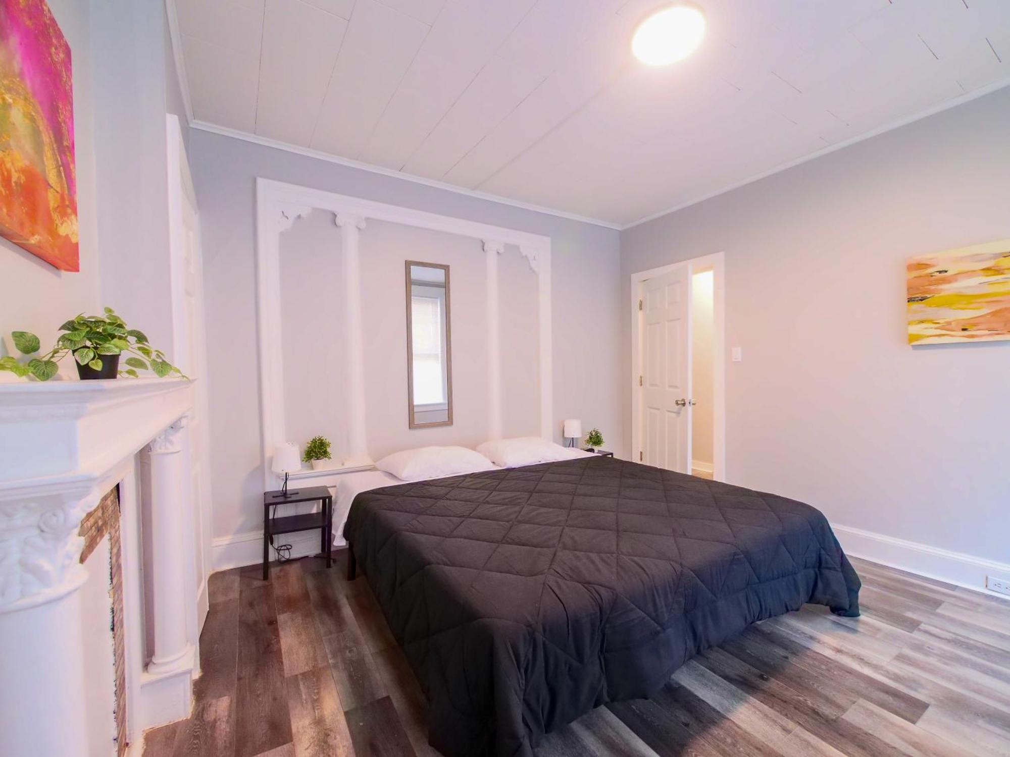 Apartment Serene Two-bedroom Retreat - Close To Nyc Jersey City
