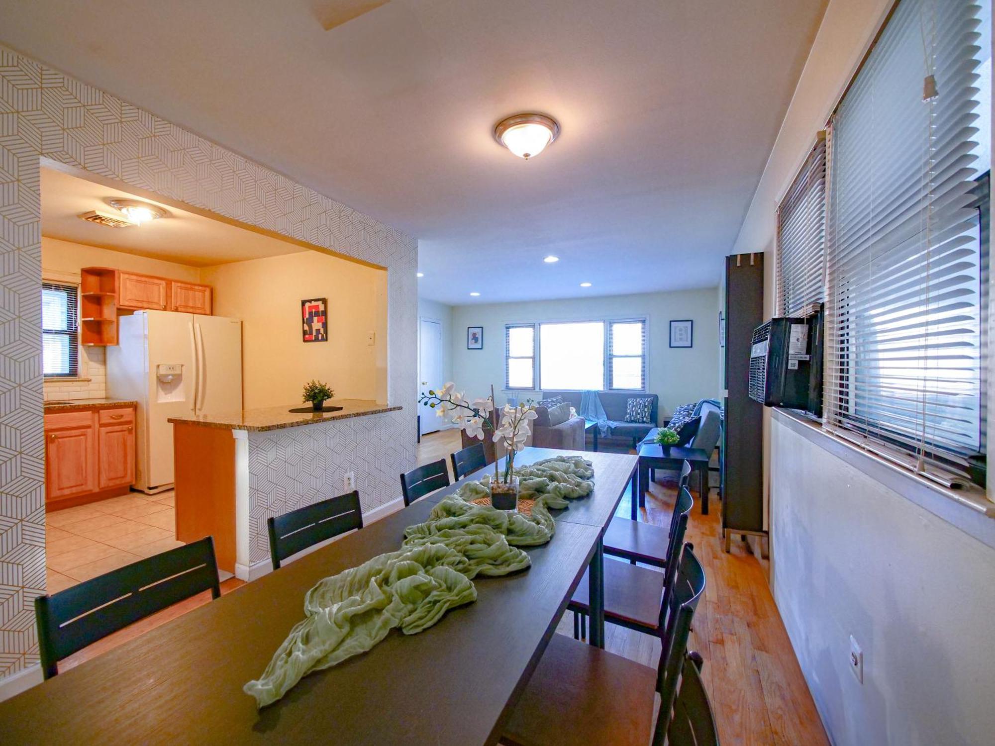Apartment Roomy And Upscale 2br Near Nyc