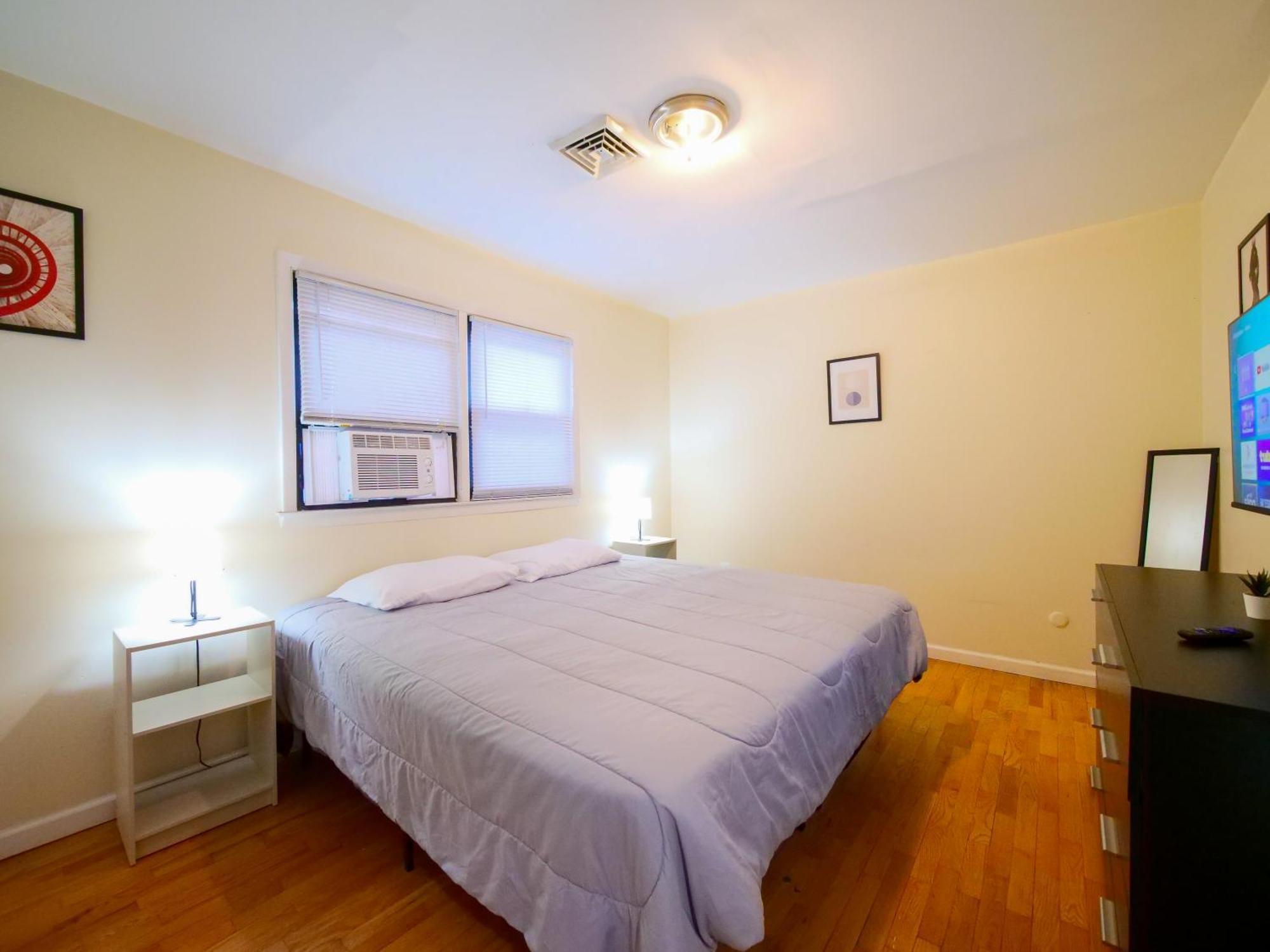 Roomy And Upscale 2br Near Nyc * Jersey City