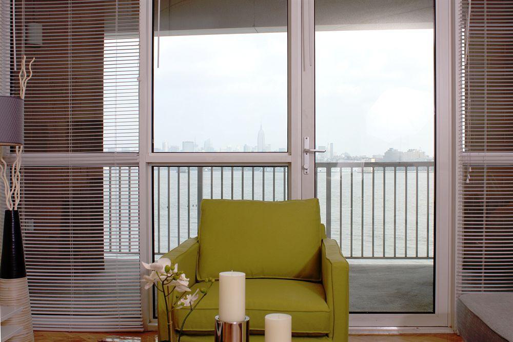 Apartment Dharma Jc At Exchange Place *