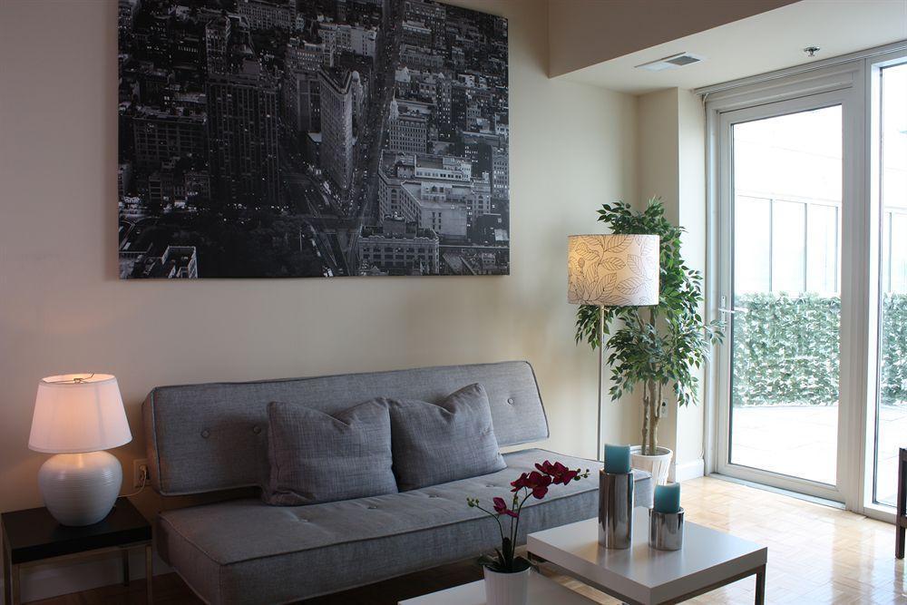 Dharma Jc At Exchange Place Apartment Jersey City