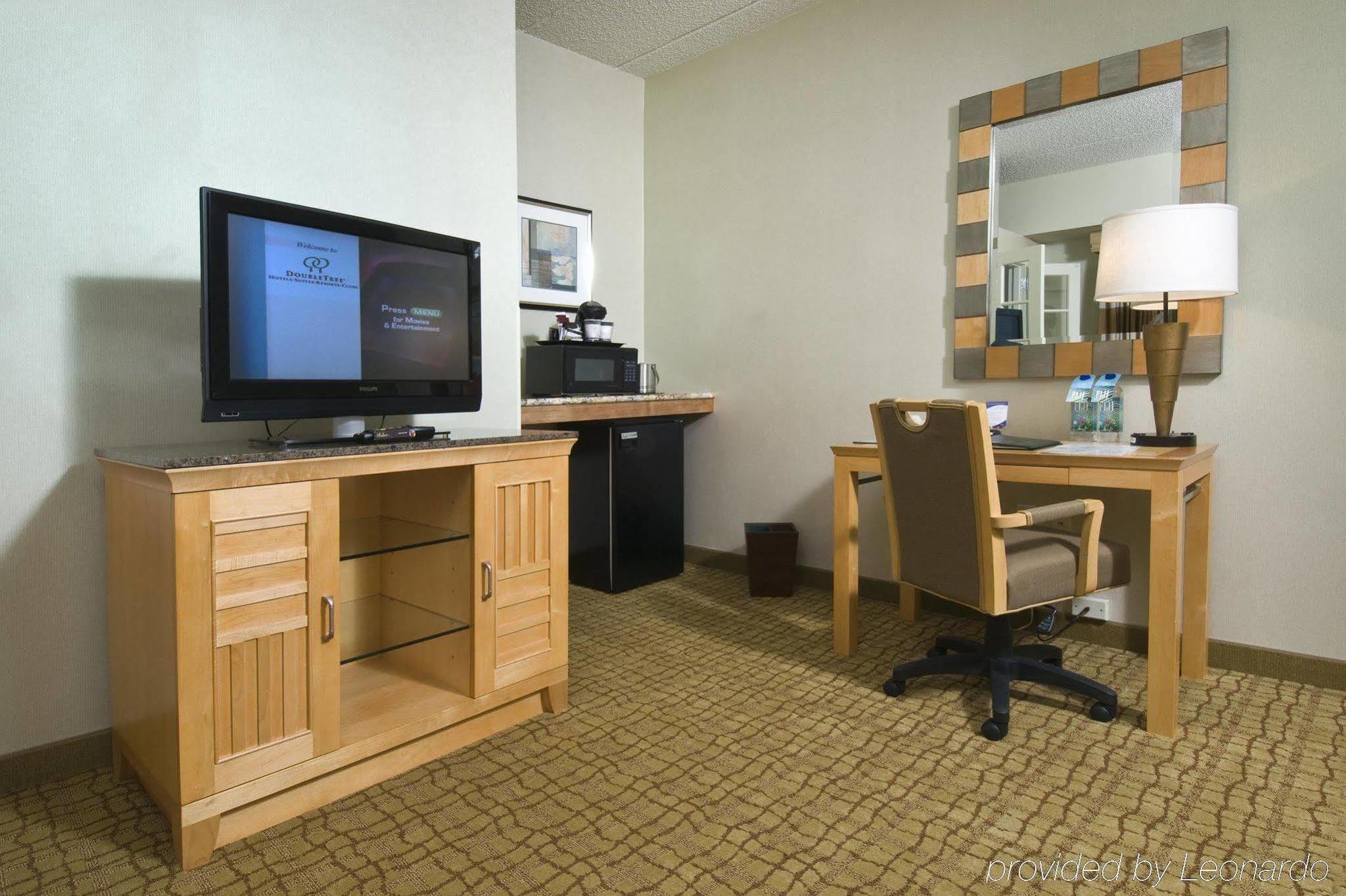 Doubletree By Hilton & Jersey Jersey City