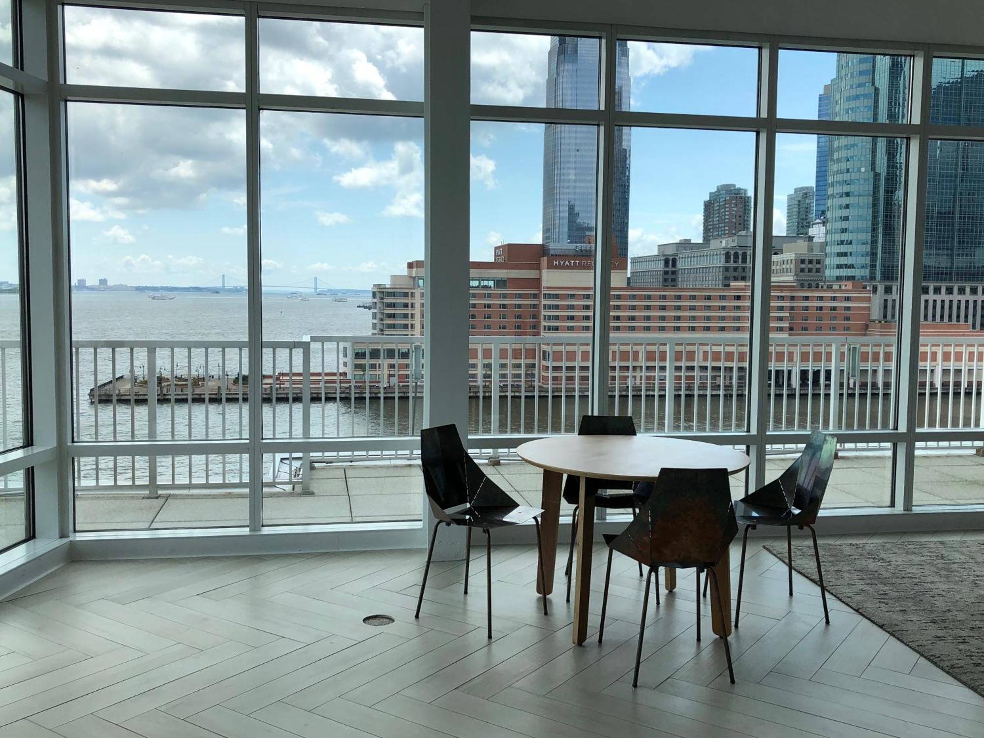 Apartment Dharma Jc At Exchange Place *