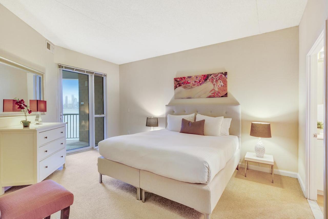 Apartment Dharma Jc At Exchange Place Jersey City