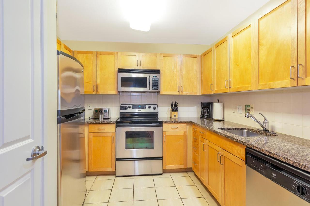 Dharma Jc At Exchange Place Apartment